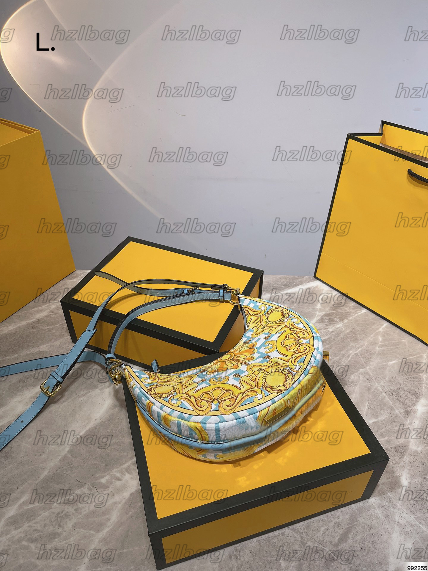 Graphy Hobo Mini Designer Underarm Half-Moon bag Fendace Black silk charm multicolored gold Baroque print Nano Graphy Cross Body Purse Wallet, Color 01
Graphy Hobo Mini Designer Underarm Half-Moon bag Fendace Black silk charm multicolored gold Baroque print Nano Graphy Cross Body Purse Wallet, Color 01