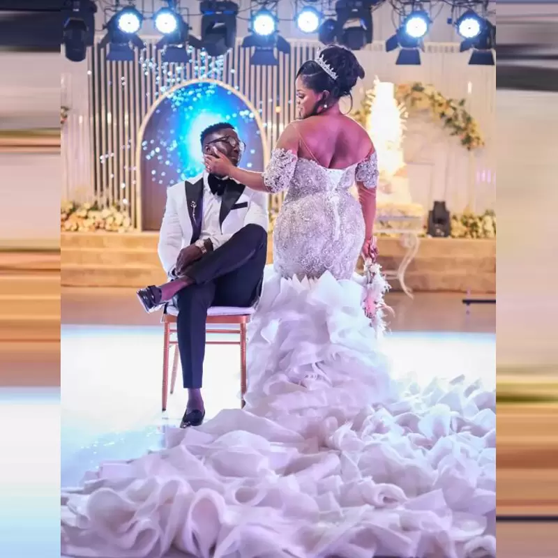 Designer Wedding Mermaid Dresses Bridal Gown Ruffles Long Sleeves Lace Appliqued Beaded Crystals Custom Made Chapel Train Plus Size Vestido De Novia