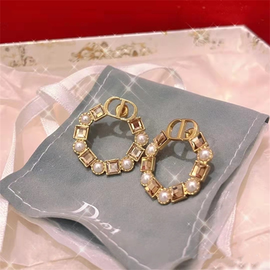 30% OFF 2022 jewelry family and summer new wreath crystal pearl simple fashion versatile earrings female
30% OFF 2022 jewelry family and summer new wreath crystal pearl simple fashion versatile earrings female