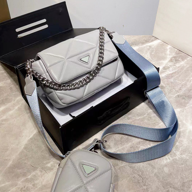 Designer Bags Two Piece women Messenger bag Crossbody bag New Fashion Shoulder Bag Practical Casual Lightweight Buckle Flip the Tote Bag Shopping Handbag Packaging, Black
Designer Bags Two Piece women Messenger bag Crossbody bag New Fashion Shoulder Bag Practical Casual Lightweight Buckle Flip the Tote Bag Shopping Handbag Packaging, Black