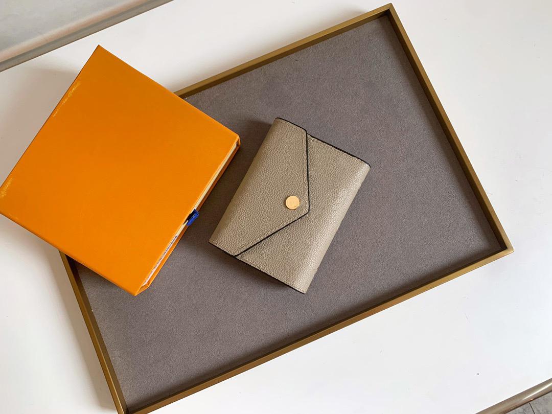 High Quality Luxurys Designers Bags Handbag Purse Clutch Purses Grey Embossing Monogrames Multi Pochette Felicie Chain Bag With Box Dust Bag, M60017 grey embossing
High Quality Luxurys Designers Bags Handbag Purse Clutch Purses Grey Embossing Monogrames Multi Pochette Felicie Chain Bag With Box Dust Bag, M60017 grey embossing