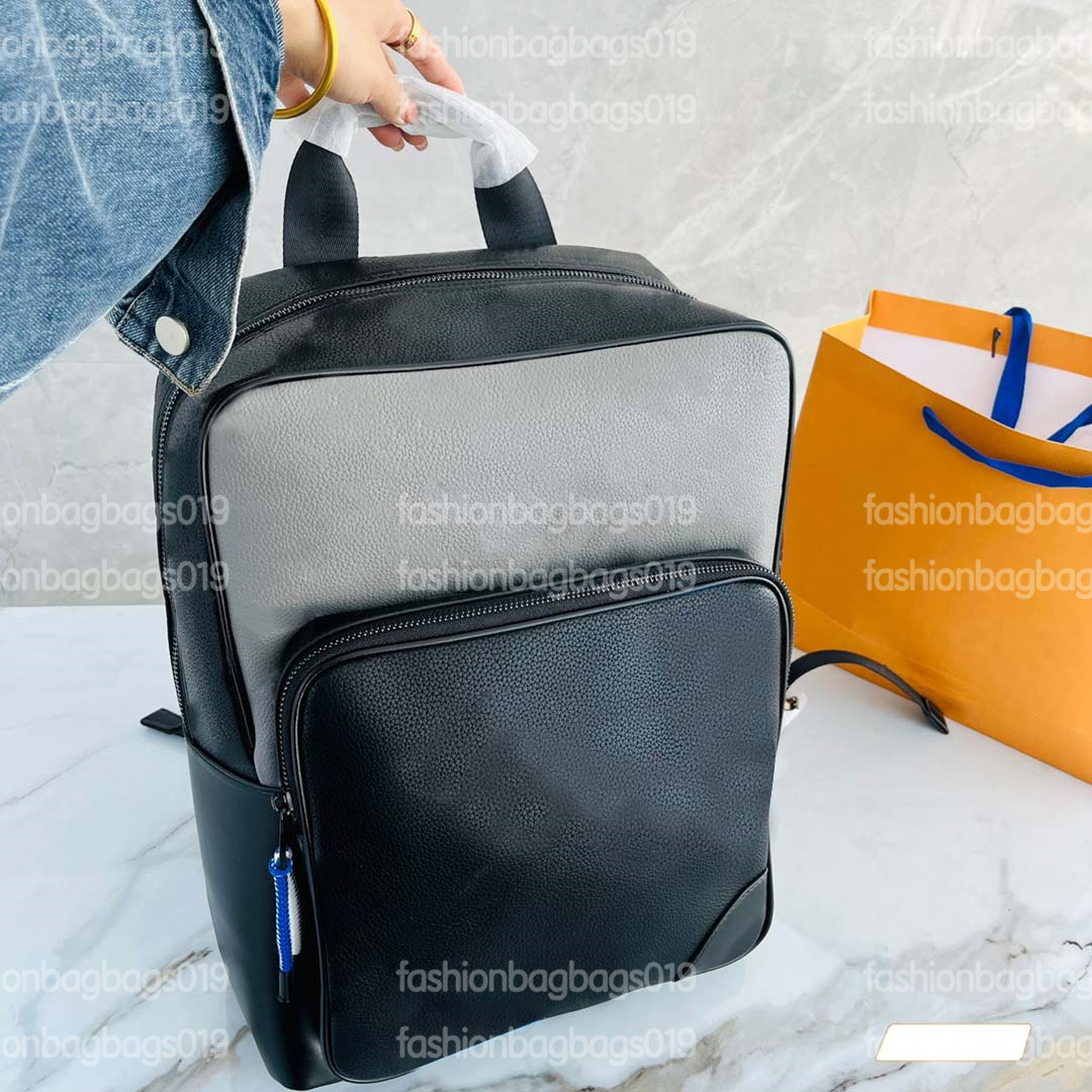 2022SS Fashion Designers Dean Backpack Black Colorblock Navy Blue Words Embossed Monograms leather Bag with Zipped Front pocket Mens Luxurys Travel Bags M59924
2022SS Fashion Designers Dean Backpack Black Colorblock Navy Blue Words Embossed Monograms leather Bag with Zipped Front pocket Mens Luxurys Travel Bags M59924