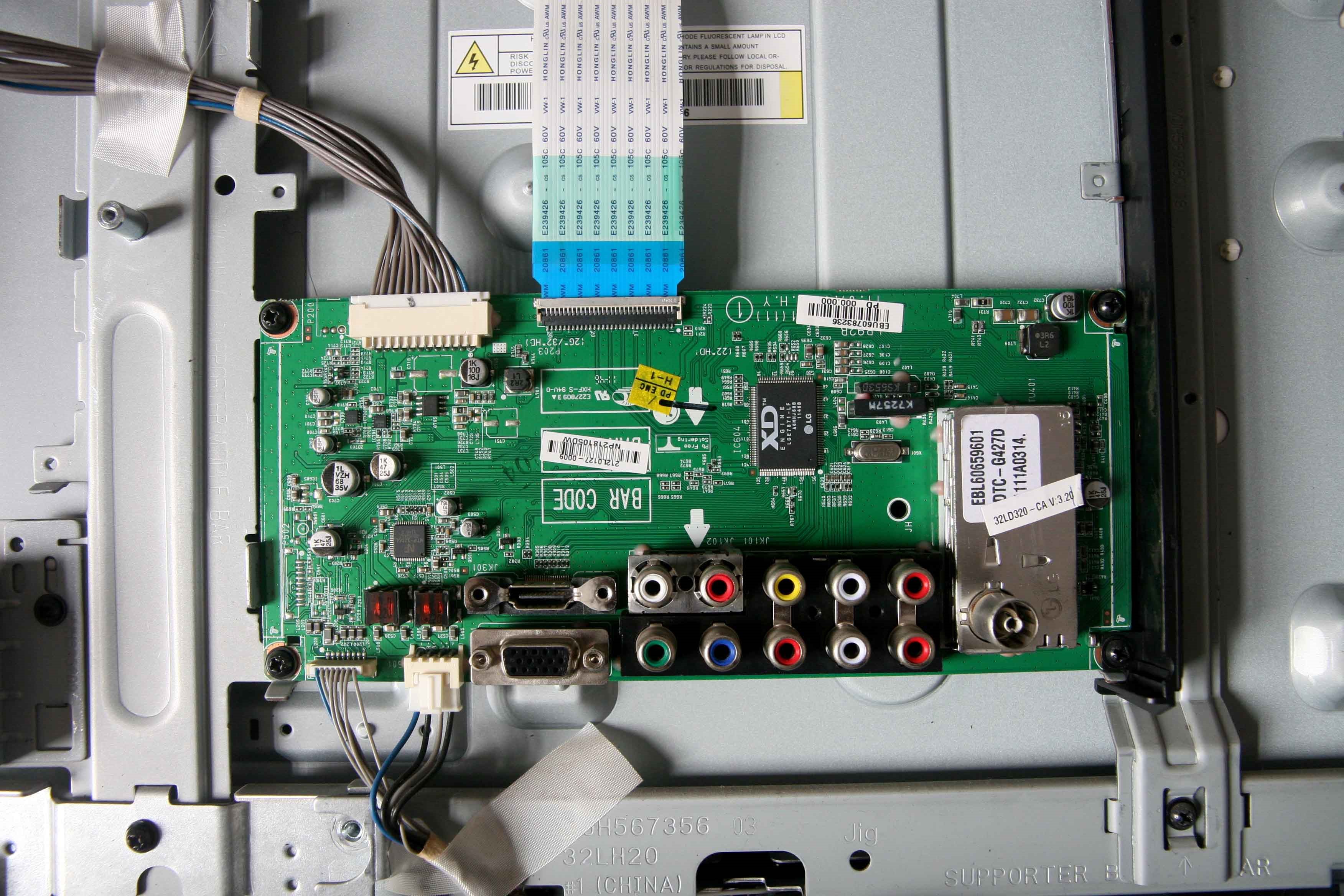 For LG 32LCD320-CA main board EAX61747401(6) LC320WXE(SC)(A1)