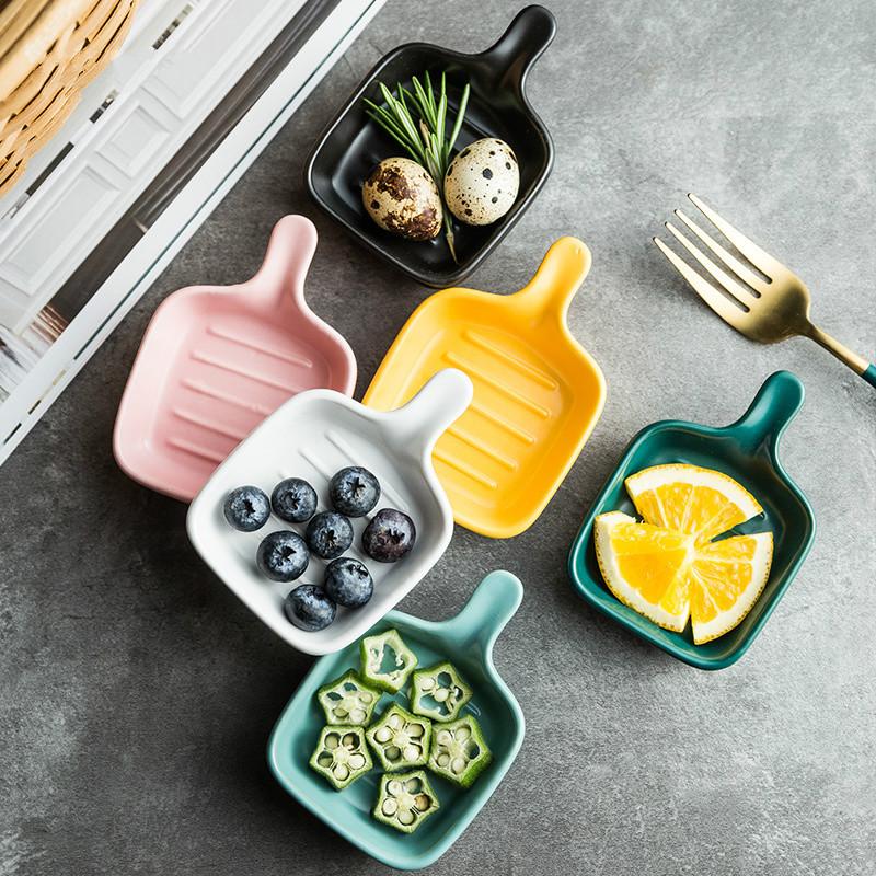 Dishes & Plates 1 PC Creative Ceramics Seasoning Small Square Northern Europe Style Color Sauce Dish Trinket, Style01
Dishes & Plates 1 PC Creative Ceramics Seasoning Small Square Northern Europe Style Color Sauce Dish Trinket, Style01