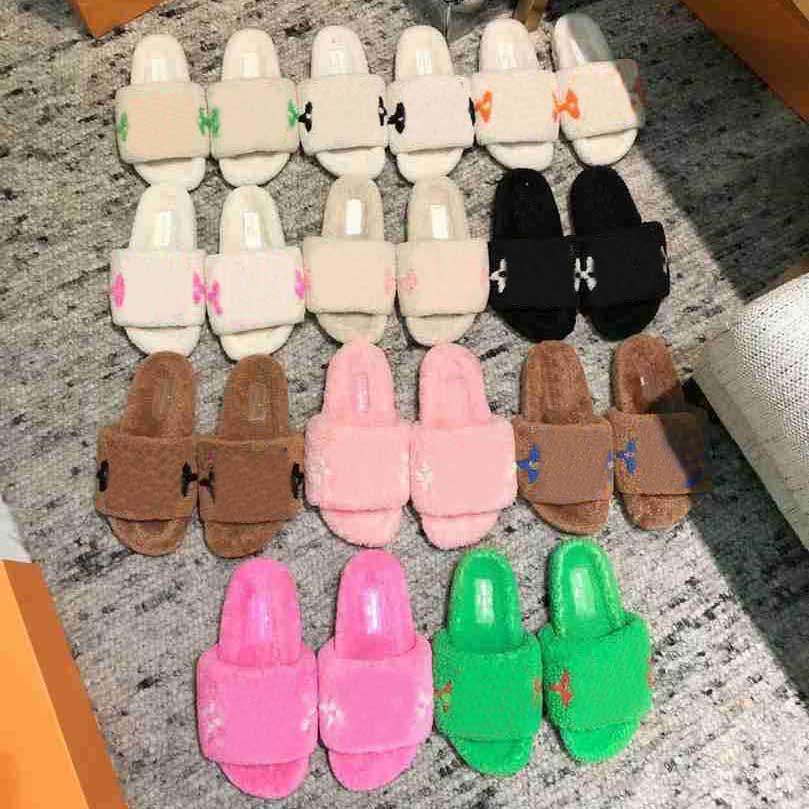 2022 Designer Women Bedroom Home Slippers Fashion Warm Flat Shoes Fall Winter Furry Slippers Comfortable Soft Classic Sandals Lettering Size 35-42
2022 Designer Women Bedroom Home Slippers Fashion Warm Flat Shoes Fall Winter Furry Slippers Comfortable Soft Classic Sandals Lettering Size 35-42