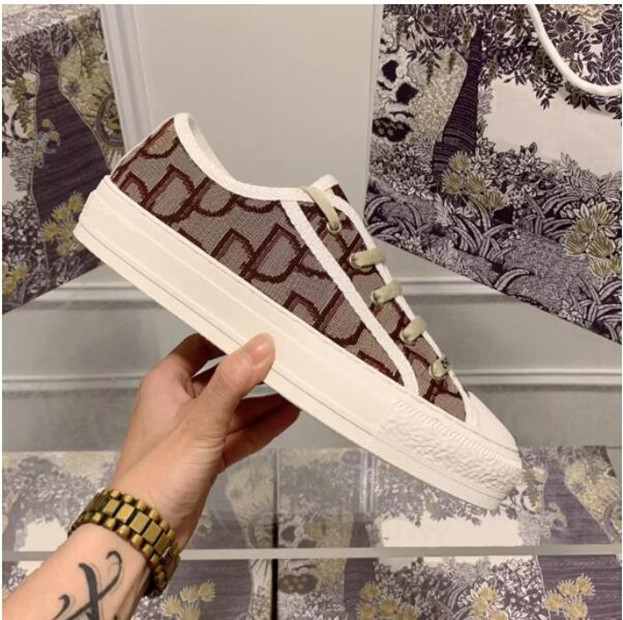 2022 Paris Dies Shoes Designer Shoe Oblique Canvas Shoes Technology Trainers Sneakers Embroidered Cotton Canvas Women Fashion Breathable qF
2022 Paris Dies Shoes Designer Shoe Oblique Canvas Shoes Technology Trainers Sneakers Embroidered Cotton Canvas Women Fashion Breathable qF