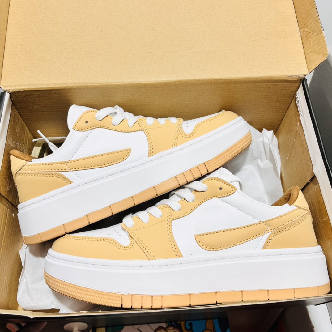 Men Women Casual Designers Shoes 1s platform shoes White apricot flower yellow UNC Black Red Leather Sneakers size 36-44
Men Women Casual Designers Shoes 1s platform shoes White apricot flower yellow UNC Black Red Leather Sneakers size 36-44
