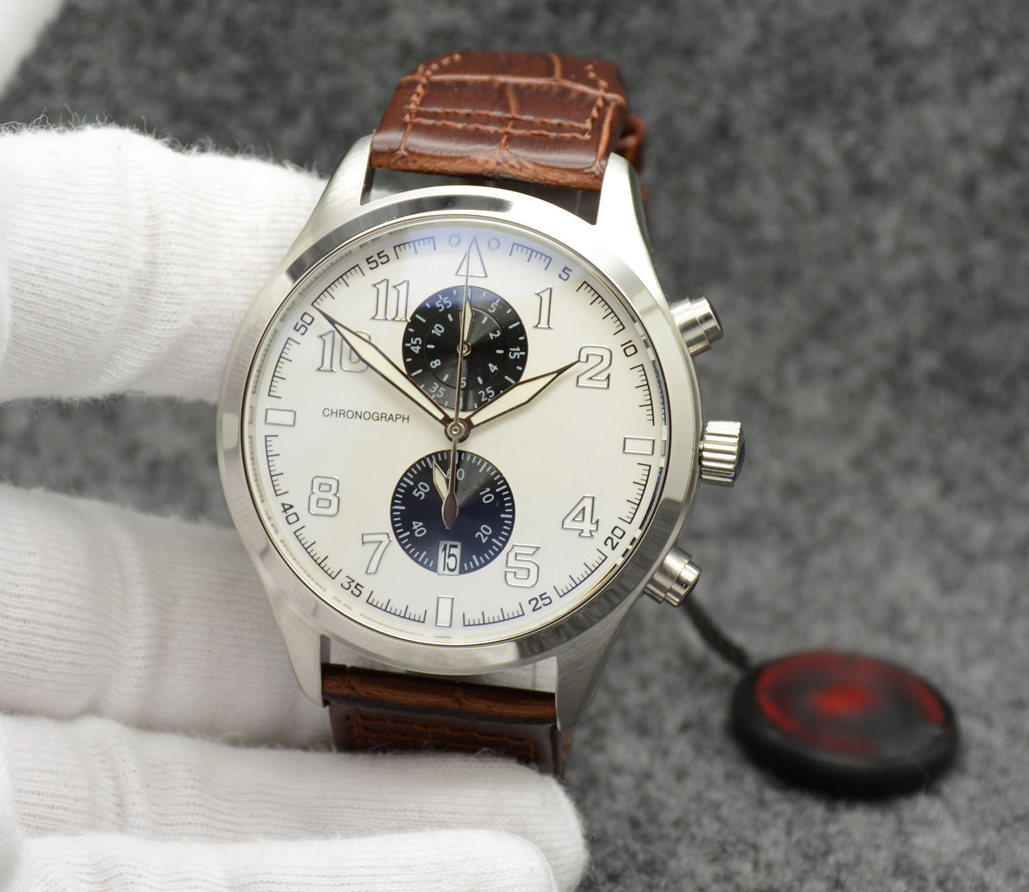 Pilots Watch Chronograph sports Battery Power limited Day Date Watch Silver Dial Quartz Professional Dive Wristwatch Leather Strap Men Watches
Pilots Watch Chronograph sports Battery Power limited Day Date Watch Silver Dial Quartz Professional Dive Wristwatch Leather Strap Men Watches