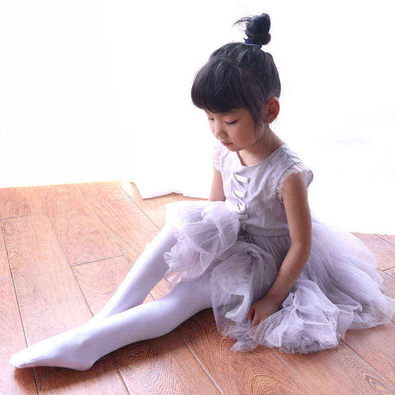 Girls Knee High Socks Kids Solid Sport School White Long Tube Breathable Soft Socks Skate Children Baby Dancing Show Socks J220621