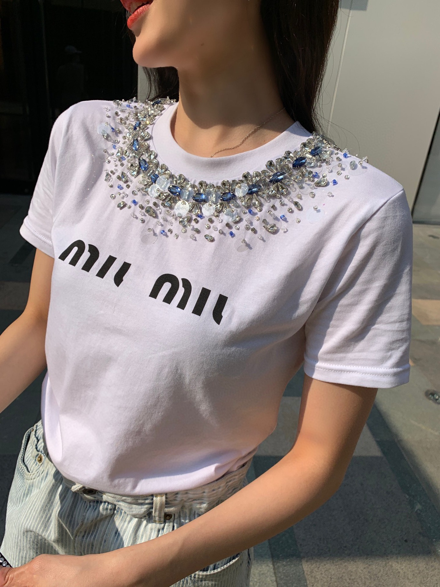 Women' T-Shirt designer Miu family 21 summer new product heavy industry nail bead inlaid diamond Sequin t-shirt female letter printing temperament casual cotton 1EZF, 2# packing bag
Women' T-Shirt designer Miu family 21 summer new product heavy industry nail bead inlaid diamond Sequin t-shirt female letter printing temperament casual cotton 1EZF, 2# packing bag