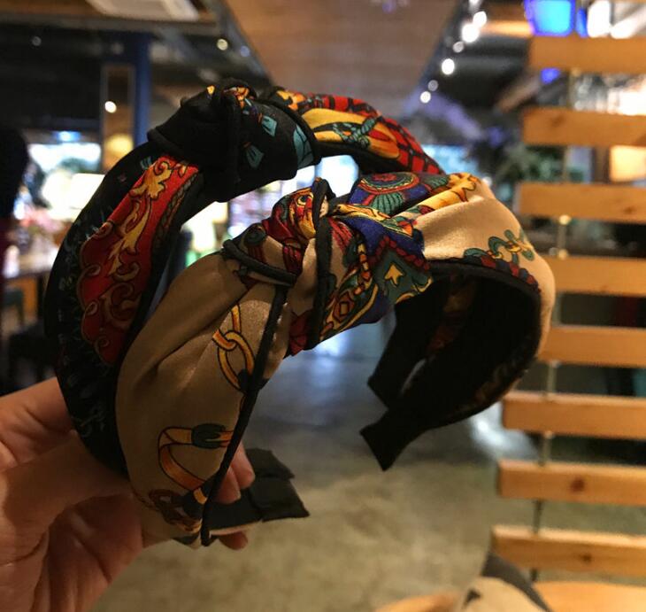 Vintage Women Hair Sticks Fashion Designer Knotted Headband Girls Headbands Hairs Sccessories 
Vintage Women Hair Sticks Fashion Designer Knotted Headband Girls Headbands Hairs Sccessories