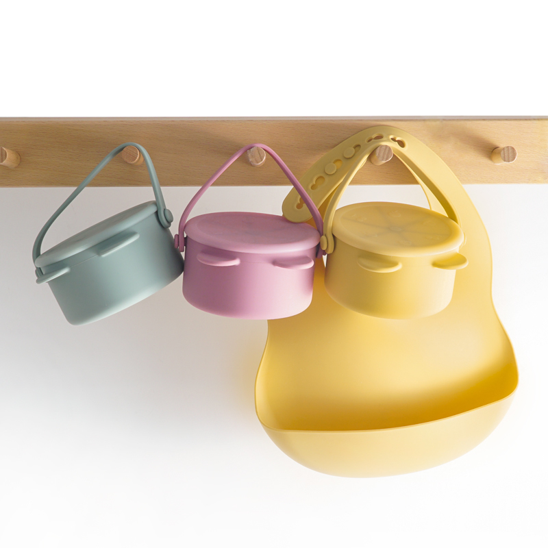 Portable Kawaii Cartoon Bear Shape Baby Silicone Snack Cup Feeding Solid Food Storage Box Container With Lid Baby Sutff 220512