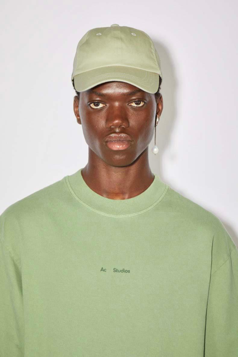 Men' T-Shirts Version Studios Small Logo Printed Women Men Basic T Shirts Tees Hiphop Casual Cotton ShirtMen, Black
Men' T-Shirts Version Studios Small Logo Printed Women Men Basic T Shirts Tees Hiphop Casual Cotton ShirtMen, Black