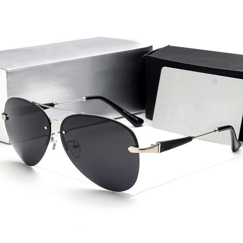 Luxury designer Sunglasses woman large square polarized toad mirror UV protection drving Sunglass man sun glasses men women beach eyeglass eyewear with box and case
Luxury designer Sunglasses woman large square polarized toad mirror UV protection drving Sunglass man sun glasses men women beach eyeglass eyewear with box and case