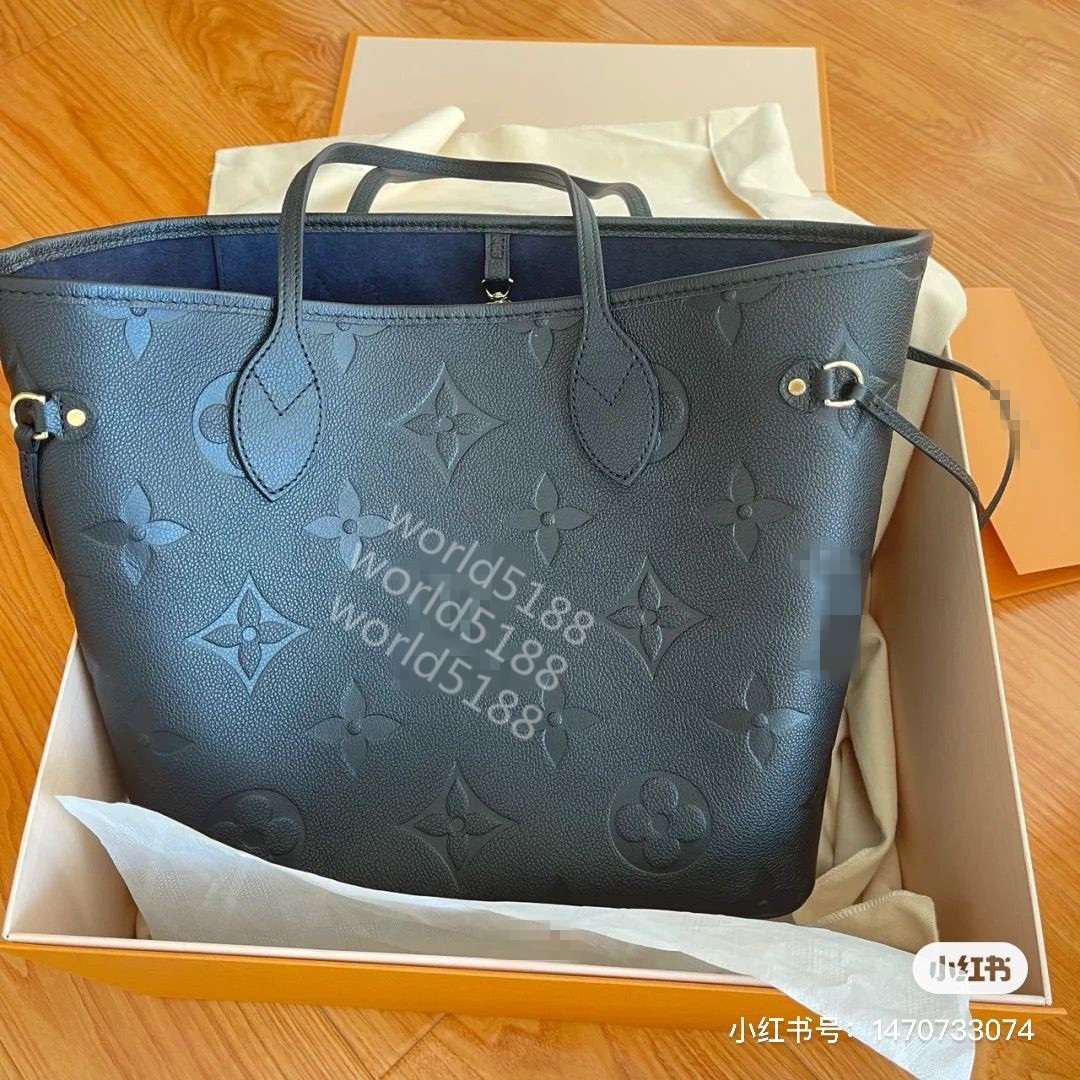 Designers Leather Bags Womens Handbags High qulity Crossbody Lady Shoulder Bag Luxury Shopping tote Coin purse 2 pcs/set M40157 M45685, 111
Designers Leather Bags Womens Handbags High qulity Crossbody Lady Shoulder Bag Luxury Shopping tote Coin purse 2 pcs/set M40157 M45685, 111