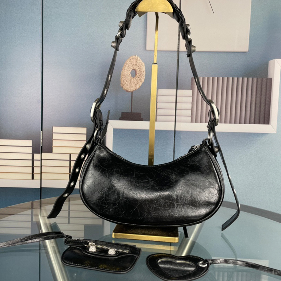7A High Quality Designer Le Cagole Fashion Shoulder Bag Crossbody Luxurys Designers Bags Classic Clutch Fashion Wallets 3pcs Lady Purse Handbags Totes, Gift
7A High Quality Designer Le Cagole Fashion Shoulder Bag Crossbody Luxurys Designers Bags Classic Clutch Fashion Wallets 3pcs Lady Purse Handbags Totes, Gift
