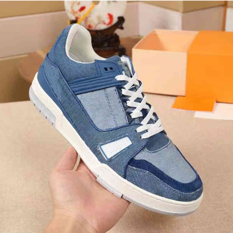 Luxury Designer MEN Casual Shoes Trainer Orange White Sneakers Denim Trainers Low Cut Sneakers Good Quality With Box NO401
Luxury Designer MEN Casual Shoes Trainer Orange White Sneakers Denim Trainers Low Cut Sneakers Good Quality With Box NO401