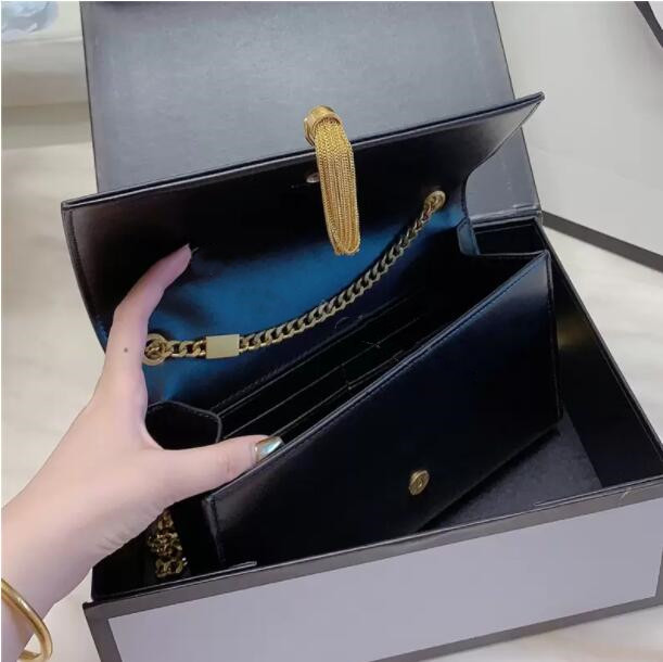 Designers Handbag Shoulder Chain Crossbody Bag Wallet Purses Totes Backpack Hasp Alligator Crocodile Pattern Plain Tassel Letter Handbags Tote Luxurys Women, Color b gold-color logo
Designers Handbag Shoulder Chain Crossbody Bag Wallet Purses Totes Backpack Hasp Alligator Crocodile Pattern Plain Tassel Letter Handbags Tote Luxurys Women, Color b gold-color logo
