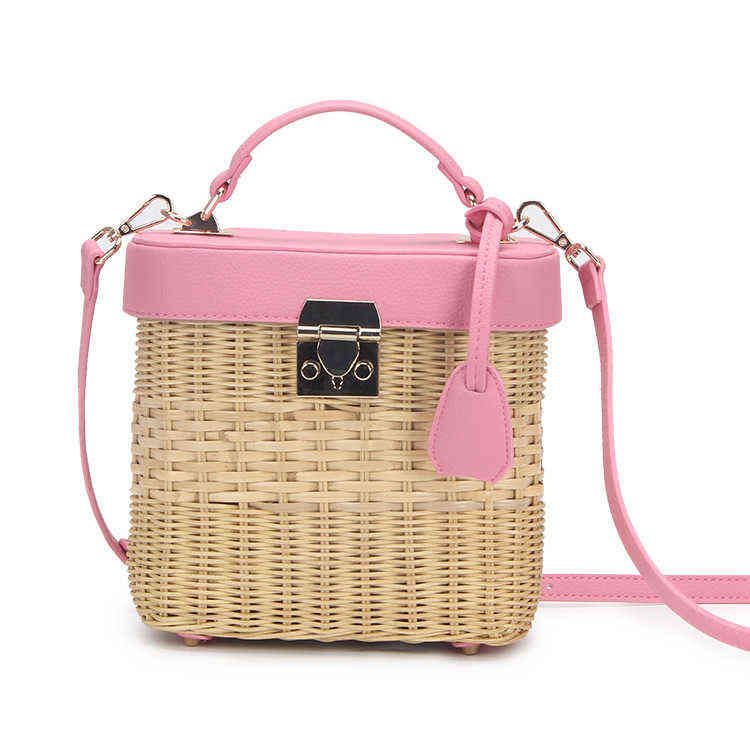 Shopping Bags 2018 New Women's Shoulder Messenger Hand-woven Woven Rattan European and American Style Fan 220322, White
Shopping Bags 2018 New Women's Shoulder Messenger Hand-woven Woven Rattan European and American Style Fan 220322, White