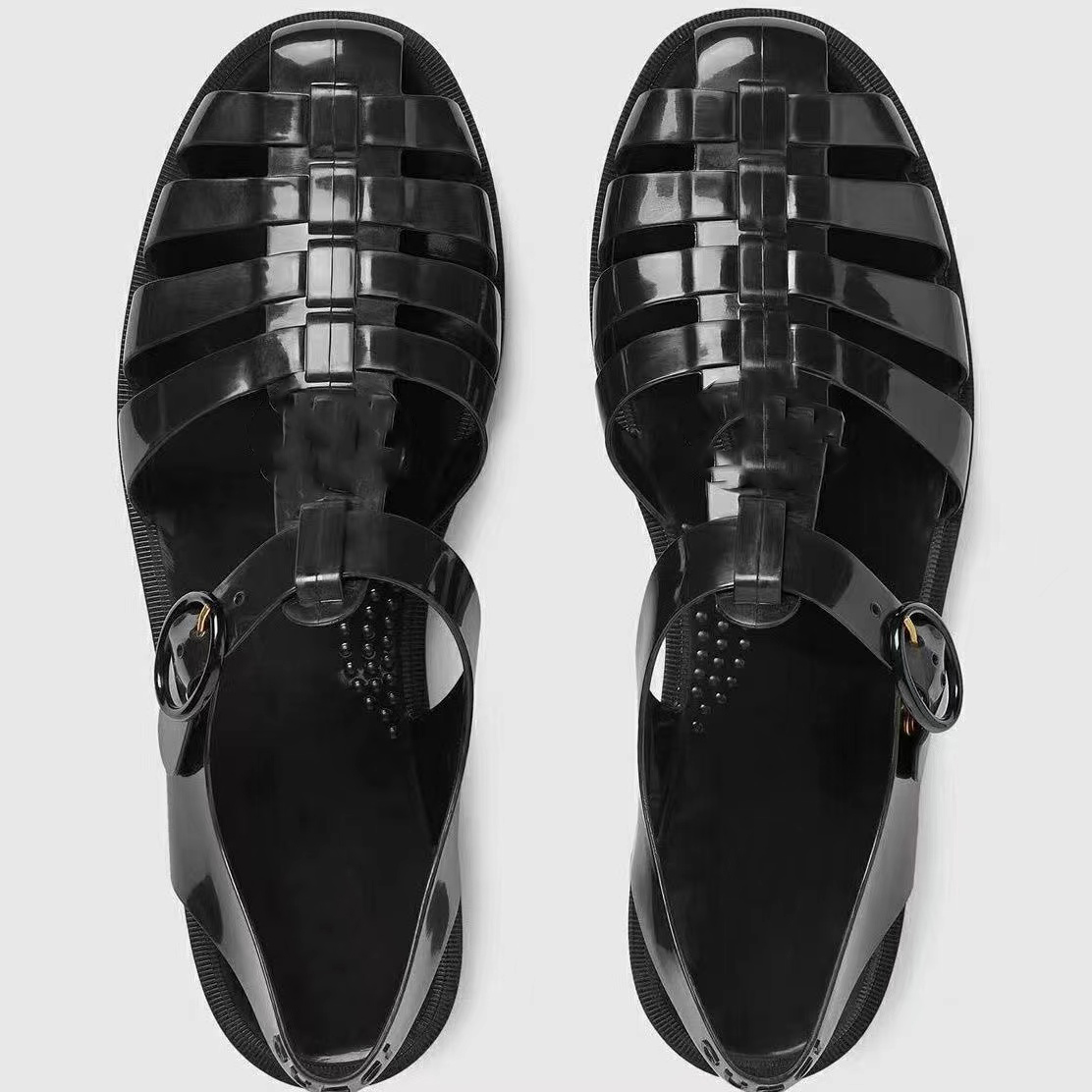2021 luxury Designer women sandals Rivet Flats slippers Studded Summer fashion classic Leather sandal size 35-42, Color 9
2021 luxury Designer women sandals Rivet Flats slippers Studded Summer fashion classic Leather sandal size 35-42, Color 9
