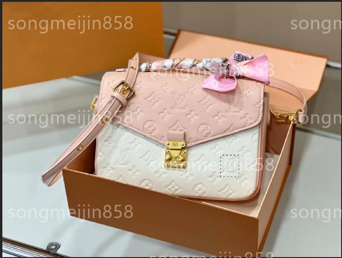 M40780 M41486 Embossing Messenger Pckage Fashion Bags Luxury Designer Bag Handbag Vintage Cowhide Shoulder Crossbody GGs LVs YSLs louiseity viutonity VUTTONS, Peach
M40780 M41486 Embossing Messenger Pckage Fashion Bags Luxury Designer Bag Handbag Vintage Cowhide Shoulder Crossbody GGs LVs YSLs louiseity viutonity VUTTONS, Peach