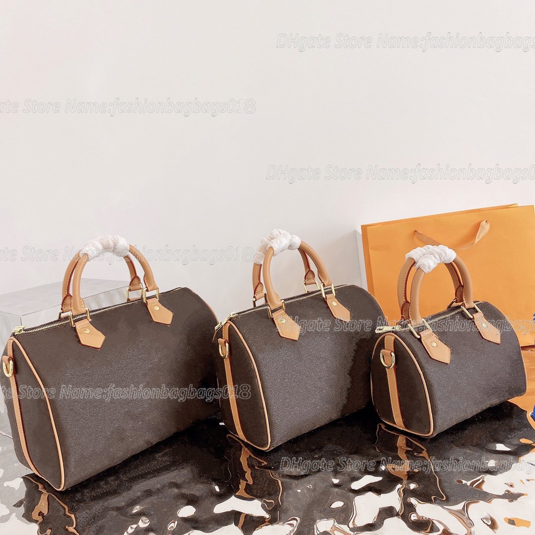 SPEEDY BANDOULIERE 30 Shoulder Bags Luxurys designers Boston Bags 25cm Women PM Embossed Monograms Handbag crossbody 16 20 mini tote bag Purse Wallet
SPEEDY BANDOULIERE 30 Shoulder Bags Luxurys designers Boston Bags 25cm Women PM Embossed Monograms Handbag crossbody 16 20 mini tote bag Purse Wallet