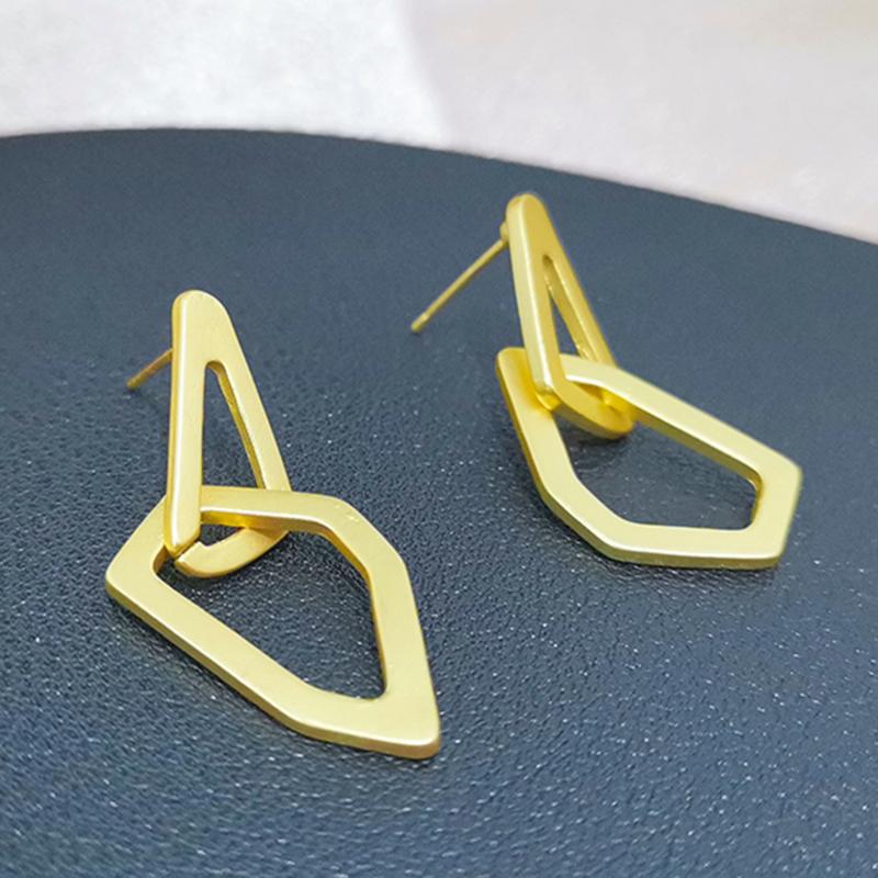 Clip-on & Screw Back Fashion Women Earrings Irregular Shape Personalized Gifts For Birthday 2022 Jewelry Accessories WomenClip-on
Clip-on & Screw Back Fashion Women Earrings Irregular Shape Personalized Gifts For Birthday 2022 Jewelry Accessories WomenClip-on