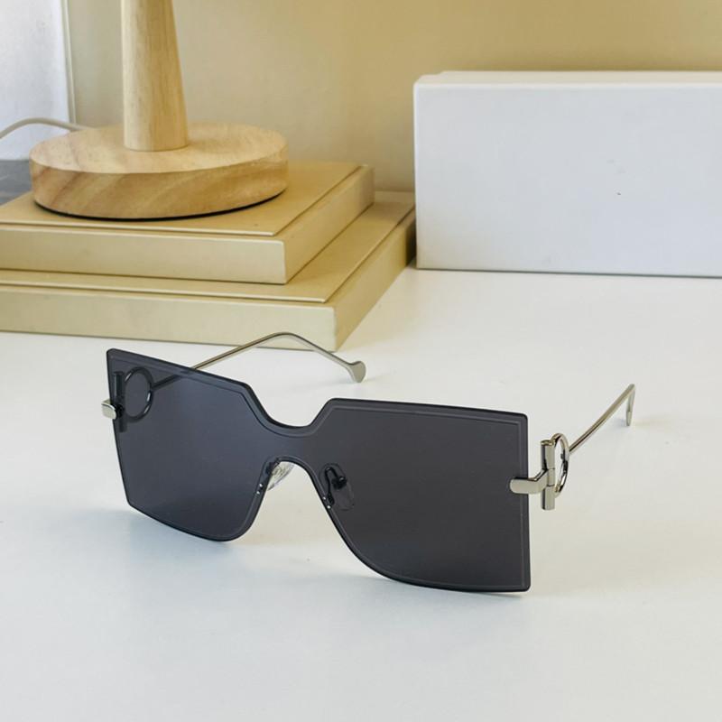 Sunglasses Women's Vintage Big Square Frame Shiny Eyewear Elegant Trendy Fashion Designer Sun GlassesSunglassesSunglasses
Sunglasses Women's Vintage Big Square Frame Shiny Eyewear Elegant Trendy Fashion Designer Sun GlassesSunglassesSunglasses