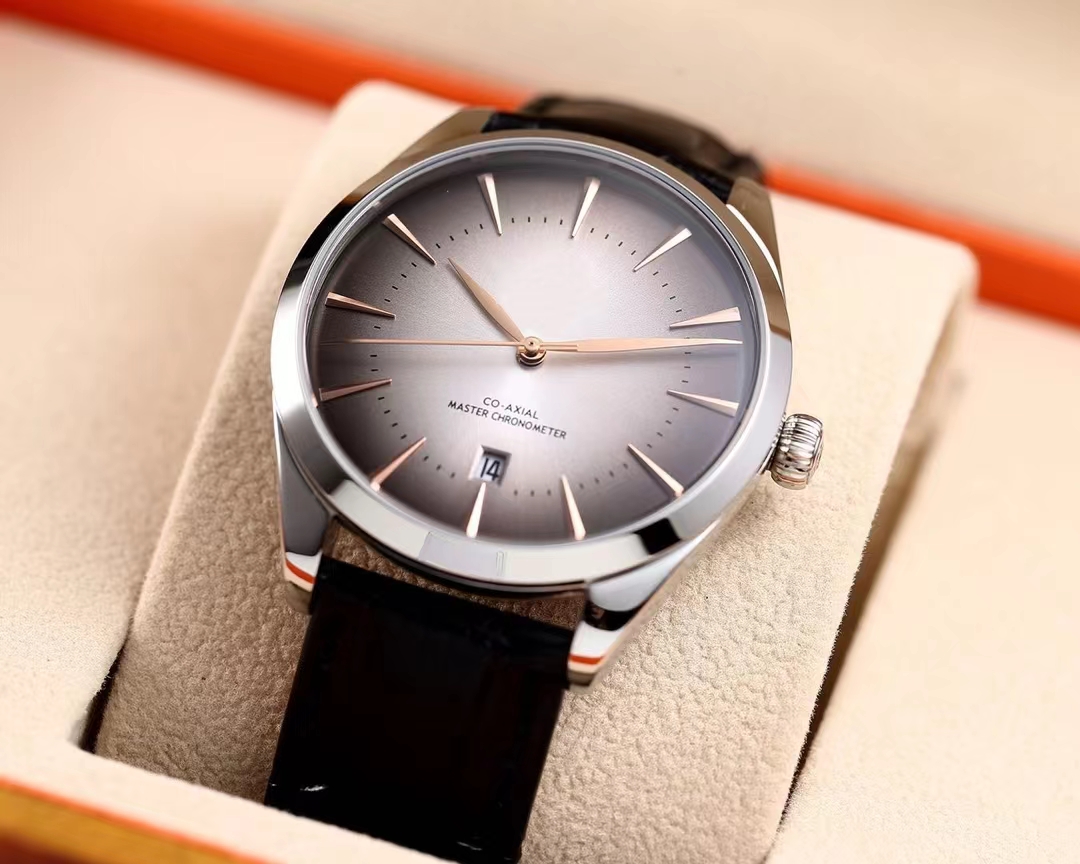 39.5mm Men's Mechanical Watch Equipped with 821A High Quality Movement Automatic Winding Operation Deep Waterproof Suit Watch, Silver
39.5mm Men's Mechanical Watch Equipped with 821A High Quality Movement Automatic Winding Operation Deep Waterproof Suit Watch, Silver