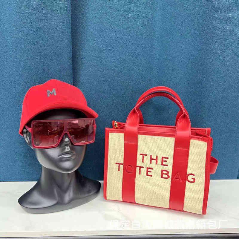 Marc Tote Bag Evening Designer Bags 3pcdesigner Bagshopping Beach Women Summer Weavn Leather Letter Single Shoulder Crossbag Handbag Purses Travel Wallet 220523, Red
Marc Tote Bag Evening Designer Bags 3pcdesigner Bagshopping Beach Women Summer Weavn Leather Letter Single Shoulder Crossbag Handbag Purses Travel Wallet 220523, Red