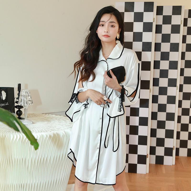 Women's Sleepwear Women Nightdress Ice Silk Hollow Out Homewear Shirt Pajamas Fashion Solid Color Summer Thin Section Loose White SleepwearW
Women's Sleepwear Women Nightdress Ice Silk Hollow Out Homewear Shirt Pajamas Fashion Solid Color Summer Thin Section Loose White SleepwearW