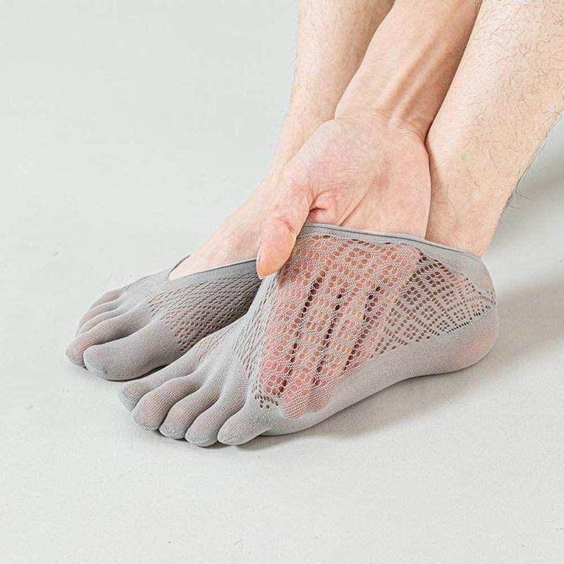 Men's Socks 1Pair Summer Super Thin Breathable Invisible Creative Split-toe Sweat-absorbing Cotton For Men HosieryMen's, Black
Men's Socks 1Pair Summer Super Thin Breathable Invisible Creative Split-toe Sweat-absorbing Cotton For Men HosieryMen's, Black