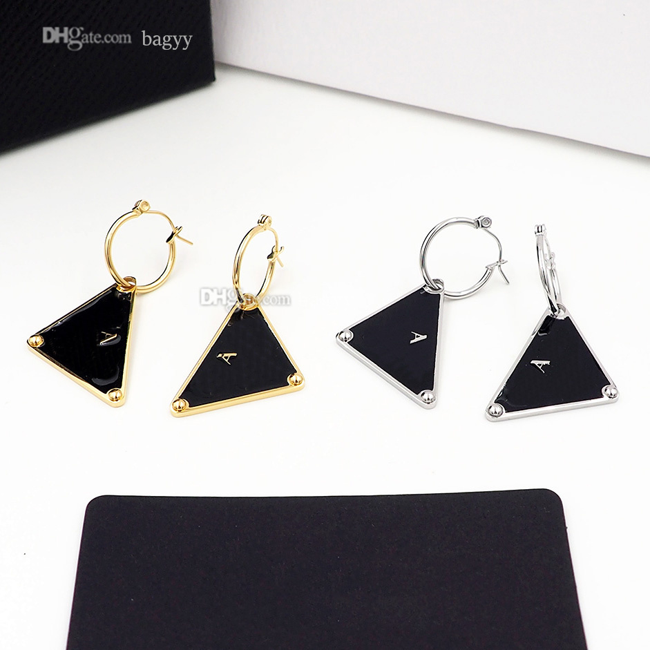 Fashion Designer Jewelry Stud Earring Triangle Earing Love Diamond Women Heart Earrings Gold Silver Prads Gift Luxury
Fashion Designer Jewelry Stud Earring Triangle Earing Love Diamond Women Heart Earrings Gold Silver Prads Gift Luxury