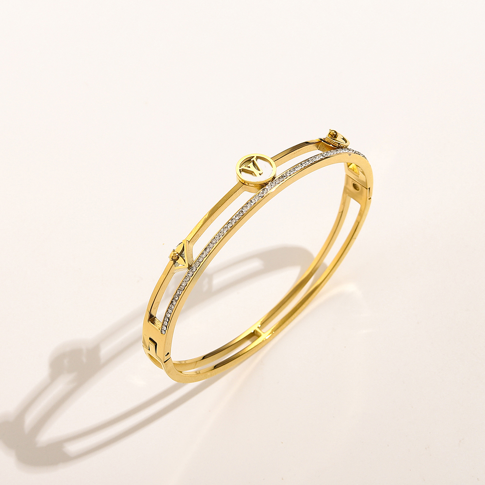 Classic Style Bracelets Women Bangle Luxury Designer Jewelry Crystal 18K Gold Plated Stainless steel Lovers Gift Bangles Mens Bracelet ZG1150
Classic Style Bracelets Women Bangle Luxury Designer Jewelry Crystal 18K Gold Plated Stainless steel Lovers Gift Bangles Mens Bracelet ZG1150