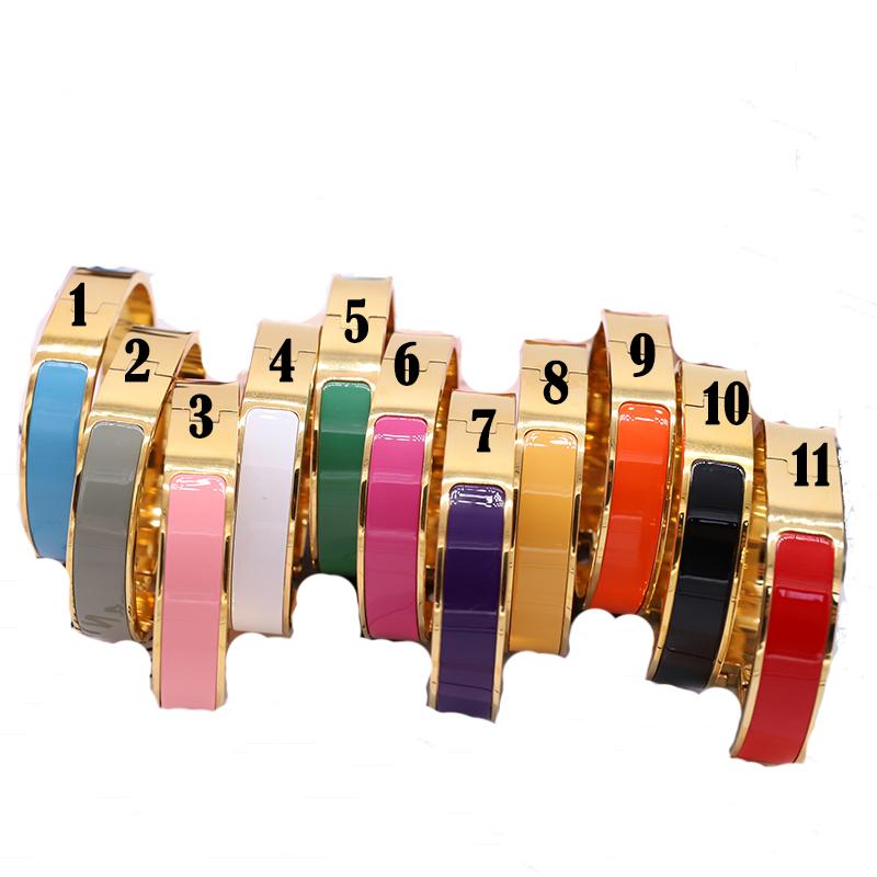 Designer Bracelets Bangle designer jewelry bracelet stainless steel man mens 11 color gold buckle 17/19 size for men and woman fashion As shown in the figure
Designer Bracelets Bangle designer jewelry bracelet stainless steel man mens 11 color gold buckle 17/19 size for men and woman fashion As shown in the figure