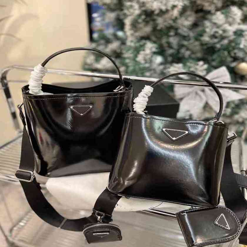 

20% off sitewide 2022 Top Design Luxury Bags mini bucket women's open bead paint bright face Messenger Handbag leisure simple, Large black