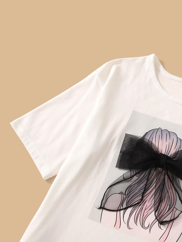 Girls Figure Graphic Bow Detail Tee And Striped Skirt Set SHE