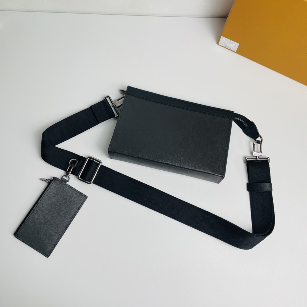 Gaston Crossbody Bag Wallet for Men Designer with Coin Purse Revovable Strap 81124 Voyage, Black classic flower
Gaston Crossbody Bag Wallet for Men Designer with Coin Purse Revovable Strap 81124 Voyage, Black classic flower