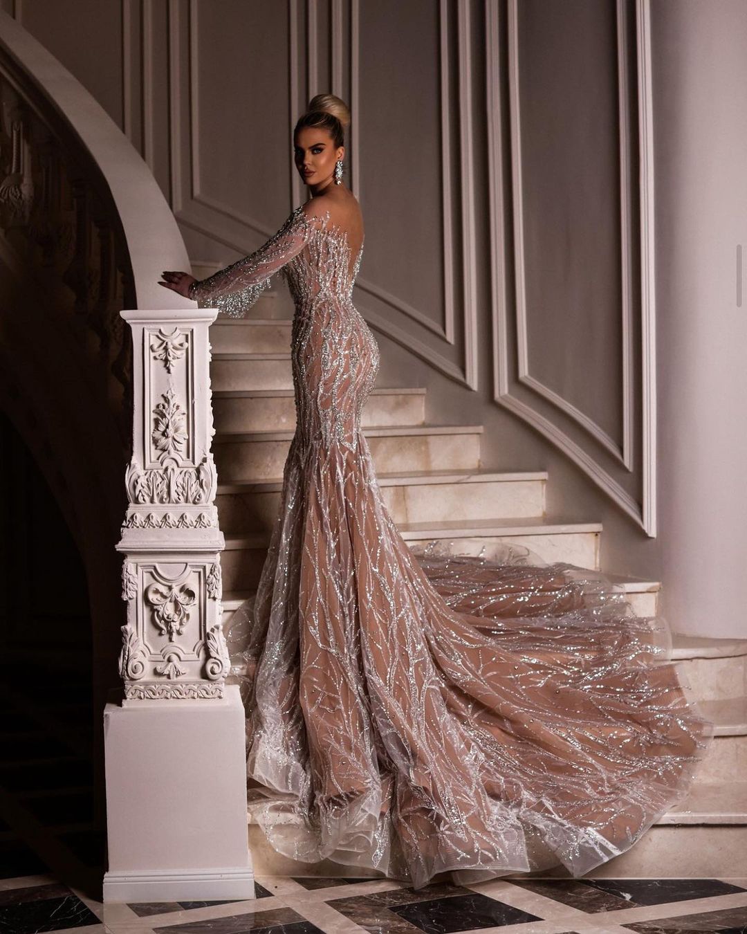 Champagne Mermaid Prom Dresses V Neck Applqiues Sequins Off Shoulder Long Sleeve Sexy Transparent Elegant Sweep Length Train Evening Formal Dresses Gi