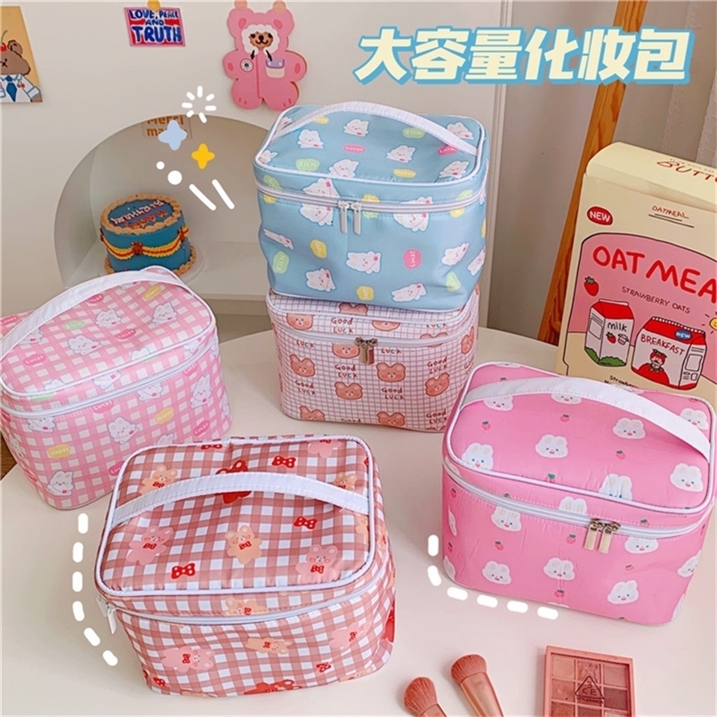 Women Travel Cosmetic Makeup Bags Case Korean Bear Rabbit Plaid Toiletries Organizer Females Make up Storage Bag Pouch 220615, Bow bear 
Women Travel Cosmetic Makeup Bags Case Korean Bear Rabbit Plaid Toiletries Organizer Females Make up Storage Bag Pouch 220615, Bow bear