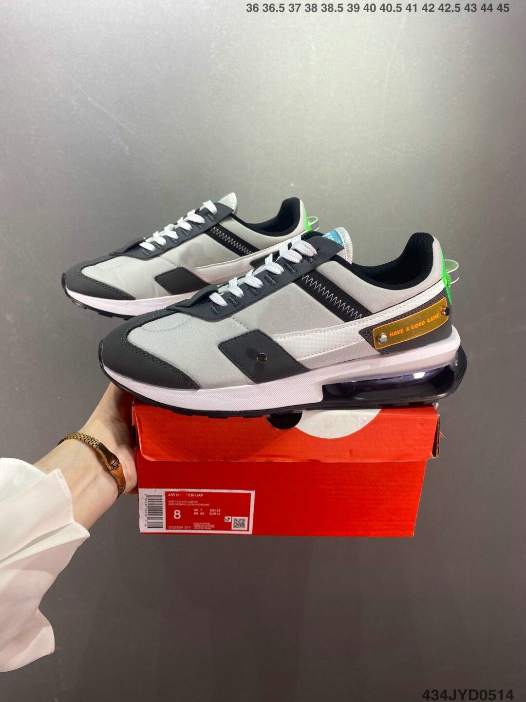 2022 Casual Shoes Designer men women low sneakers pre-day have a good game white black mens trainers sports fashion luxury man running shoe 36-45
2022 Casual Shoes Designer men women low sneakers pre-day have a good game white black mens trainers sports fashion luxury man running shoe 36-45