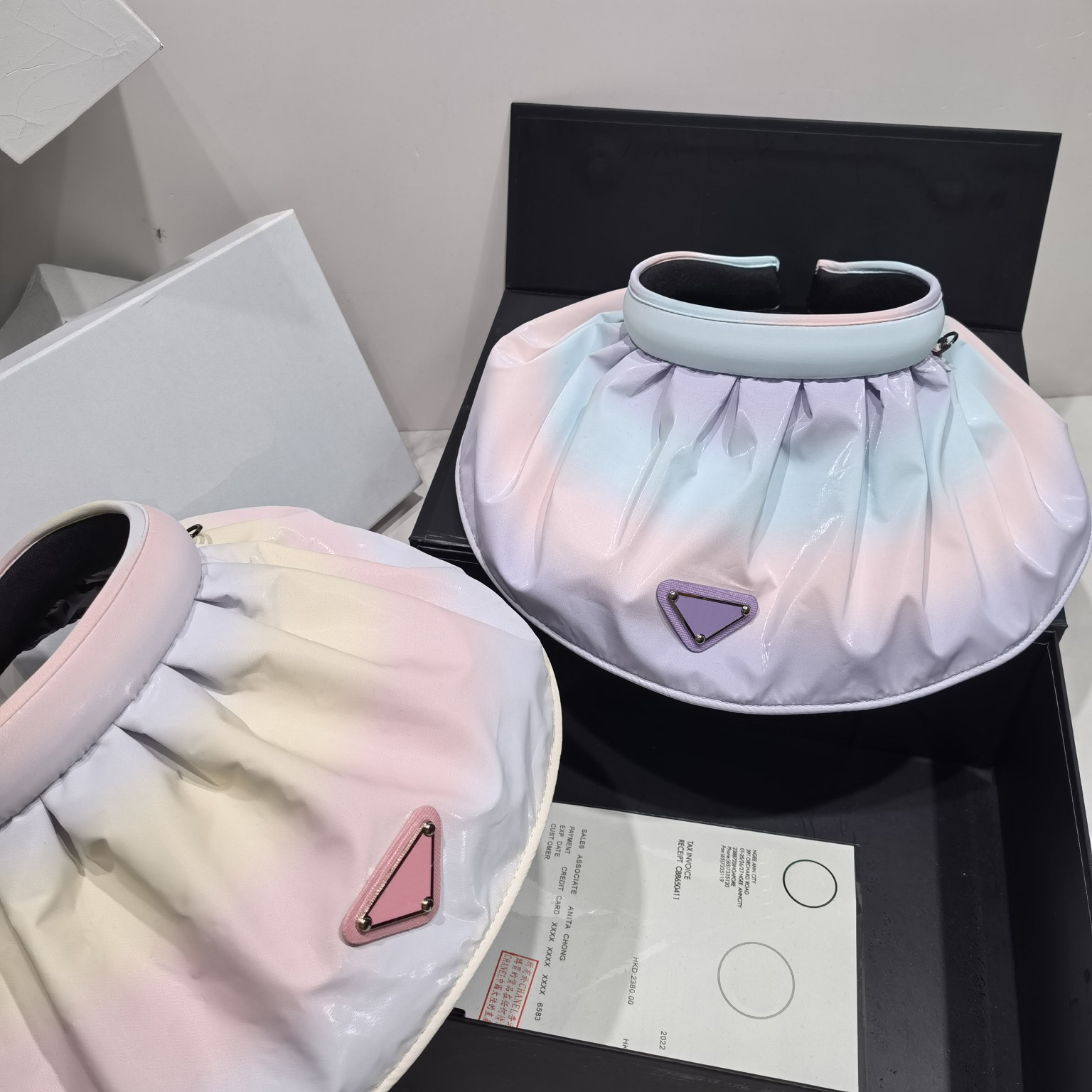 Fashion Resort Elastic Visors Sunhat Luxury Designer Visor Headband Hats Caps High Quality Wide Brim Cap Summer Driving Colorful, Purple
Fashion Resort Elastic Visors Sunhat Luxury Designer Visor Headband Hats Caps High Quality Wide Brim Cap Summer Driving Colorful, Purple