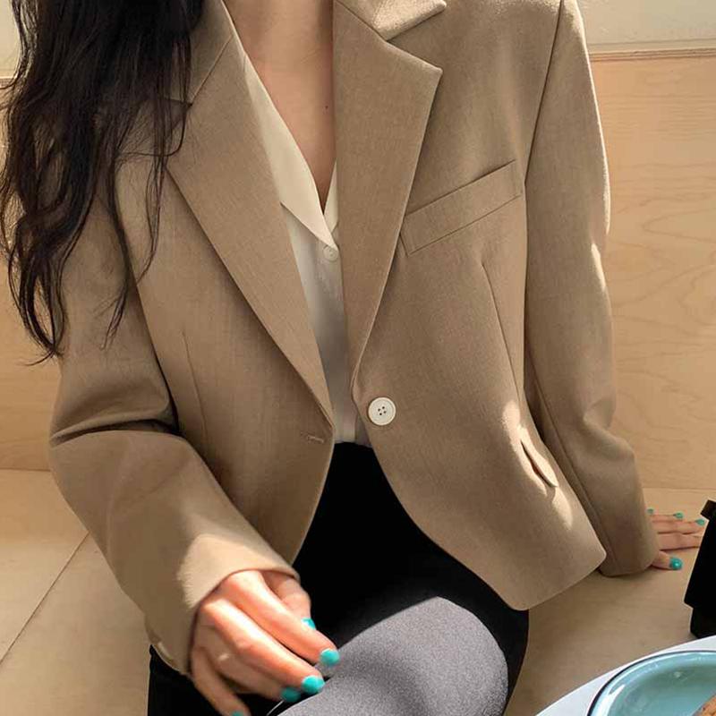 Women's Suits & Blazers Spring 2022 Simple Notched Collar Casual Blazer Women All Match Loose Vintage Woman Suit Coat Elegant Korean Chic Ja, Green
Women's Suits & Blazers Spring 2022 Simple Notched Collar Casual Blazer Women All Match Loose Vintage Woman Suit Coat Elegant Korean Chic Ja, Green