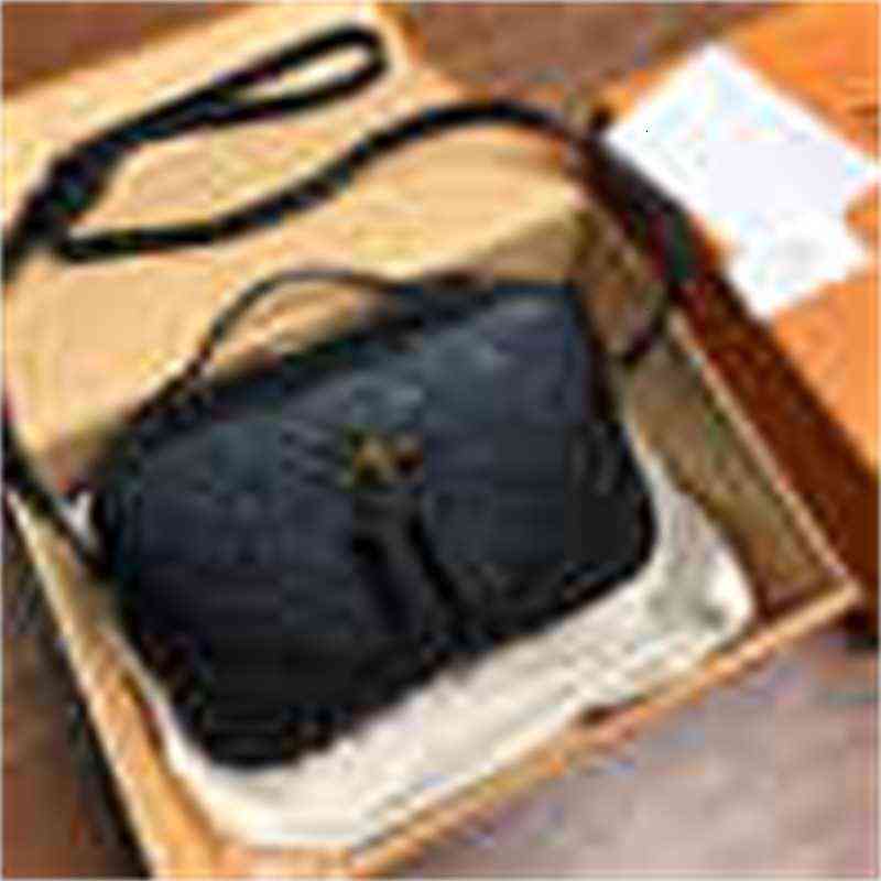 M44597 M44593 M44606 Saintonge Embossed Leather Camera Bag Men Backpacks Women Backpacks Top Handles Boston Totes Bags, Picture show
M44597 M44593 M44606 Saintonge Embossed Leather Camera Bag Men Backpacks Women Backpacks Top Handles Boston Totes Bags, Picture show