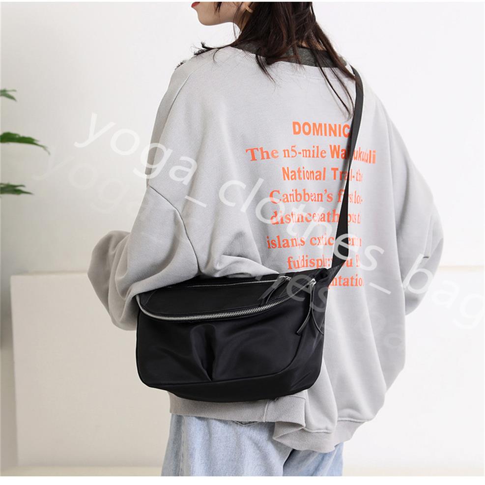 Lu-8557 yoga bag Women's new casual outdoor travel portable one-shoulder messenger waterproof coating fashion simple satchel2755262r
Lu-8557 yoga bag Women's new casual outdoor travel portable one-shoulder messenger waterproof coating fashion simple satchel2755262r