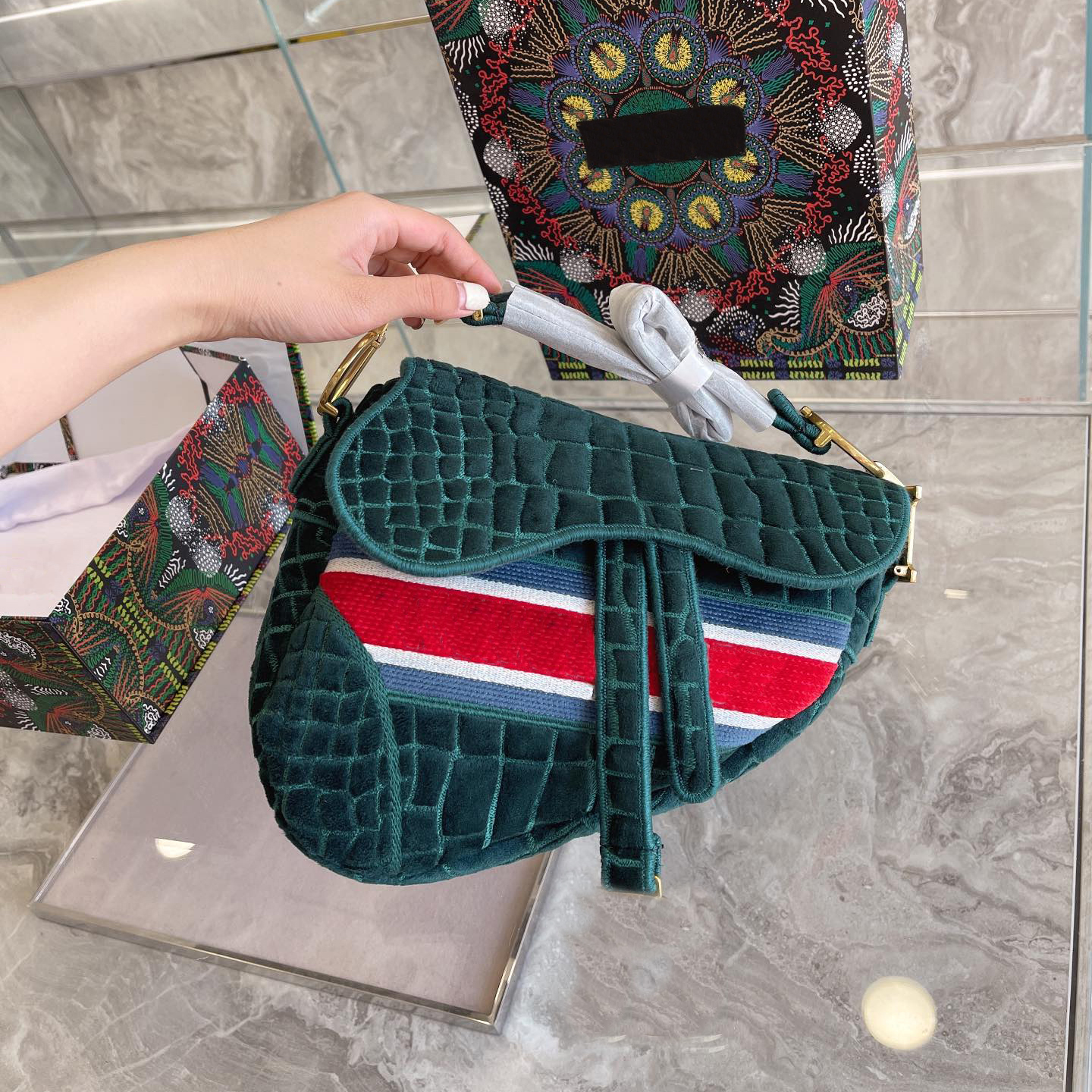 Re-Edition Luxurious Borse Designer Bags Women Shoulder Letter Versatile Cover Soft Flap Fashion Topbag01 Mini Pochette Mini Backpack Christmas, No bag
Re-Edition Luxurious Borse Designer Bags Women Shoulder Letter Versatile Cover Soft Flap Fashion Topbag01 Mini Pochette Mini Backpack Christmas, No bag