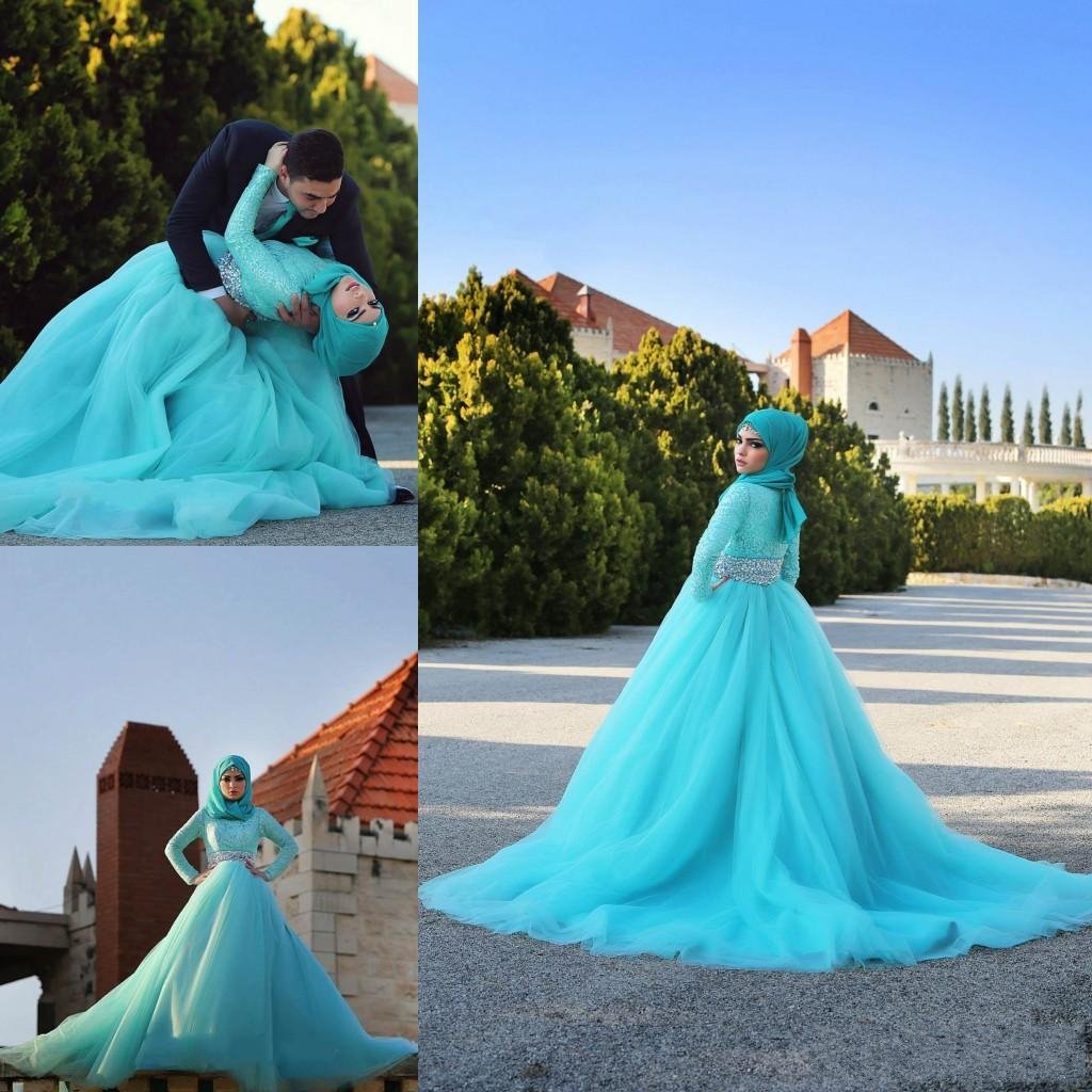 Romantic Long Sleeves High Neck Muslim Wedding Dresses with Keffiyeh 2015 Sky Blue Tulle Lace Crystal Bridal Gowns Hijab Vestido De Noiva, Champagne
Romantic Long Sleeves High Neck Muslim Wedding Dresses with Keffiyeh 2015 Sky Blue Tulle Lace Crystal Bridal Gowns Hijab Vestido De Noiva, Champagne