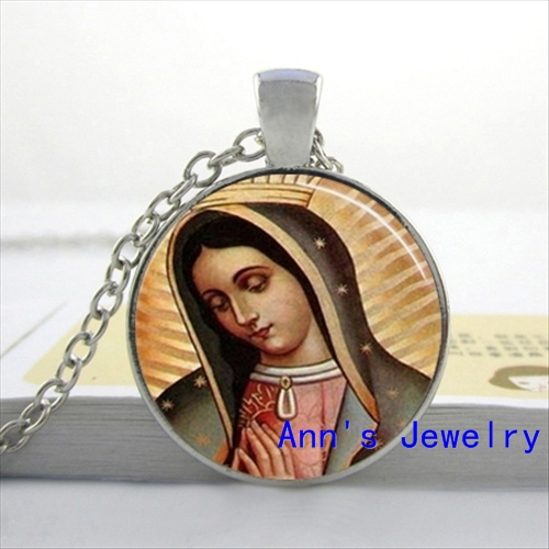 Wholesale-Wholesale Our Lady of Guadalupe Necklace Our Lady of Guadalupe Jewelry Virgin Mary Sacred Heart Art Glass Necklace