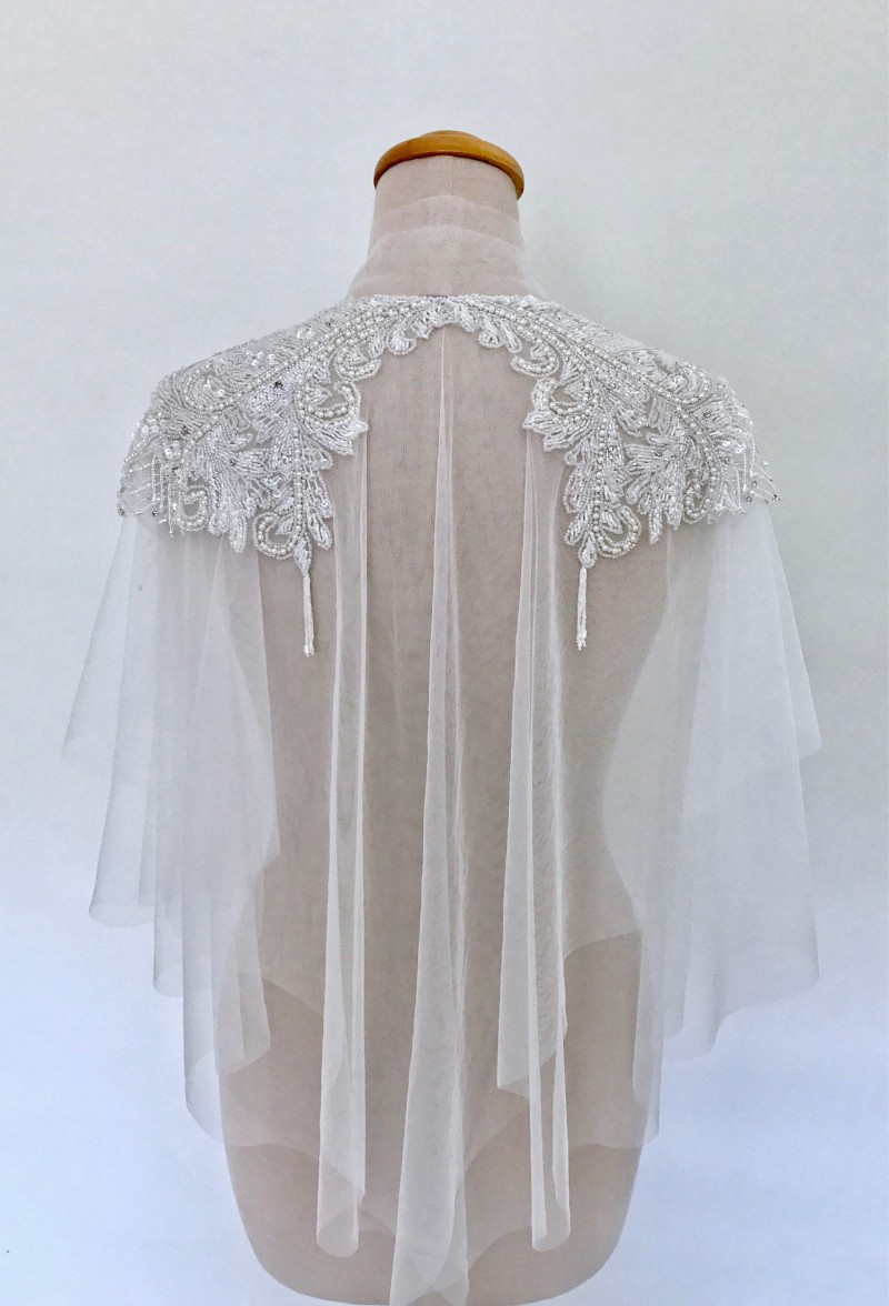 Unique Bridal Wraps Modest Lace Applique Beaded High Neck Sheath Wedding Bridal Bolero For Wedding Dresses Sleeveless Custom Made Jacket