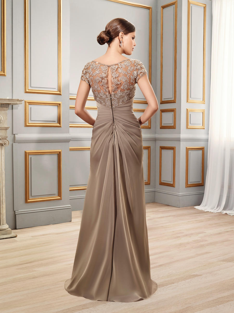 Jewel Neck Lace Mother Of The Bride Dresses Floor Length Short Sleeve Formal Gown Plus Size Mother Of The Groom Dress